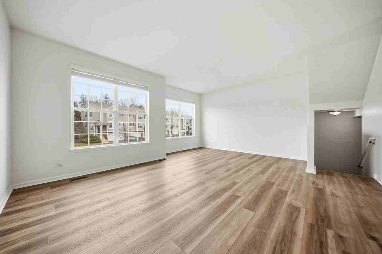 2249 Hudson Cir - Photo 7 of 24