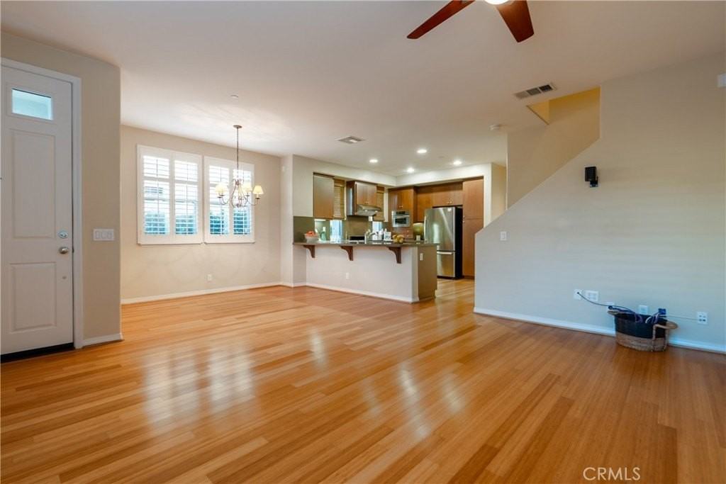 600 Asbury Dr - Photo 3 of 50