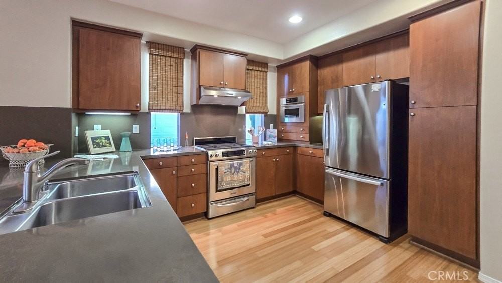 600 Asbury Dr - Photo 7 of 50