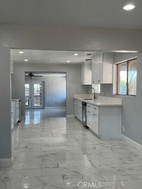 1010 Douglas St - Photo 3 of 9