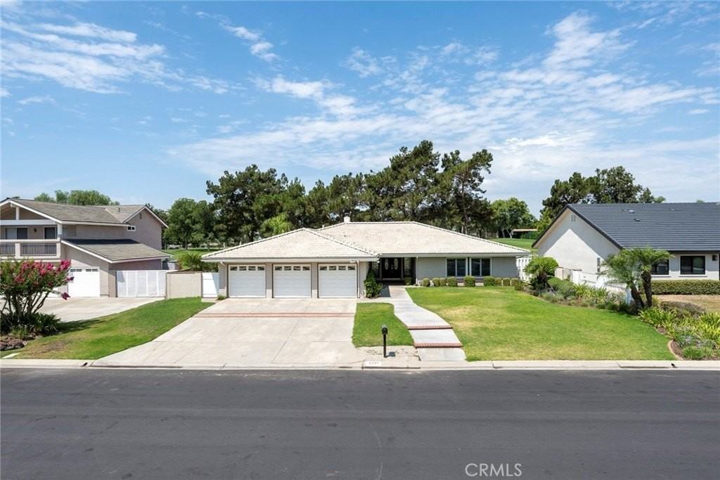 5921 Country View Dr - Photo 3 of 46