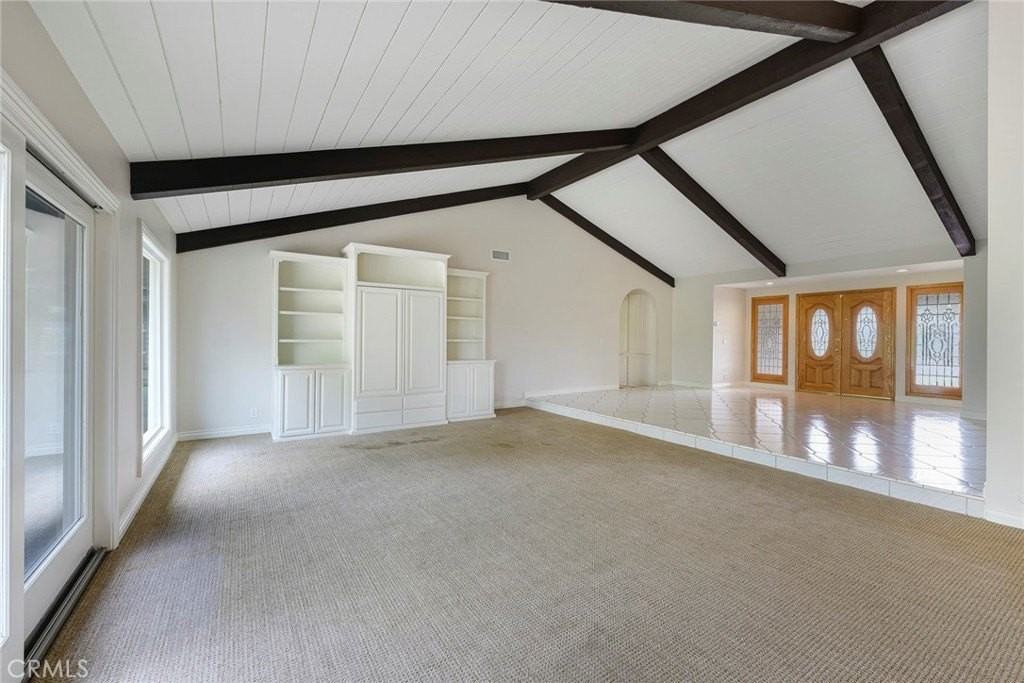 5921 Country View Dr - Photo 7 of 46