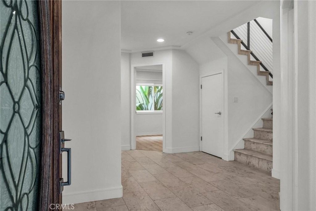 1206 S Catalina Ave #A - Photo 3 of 48