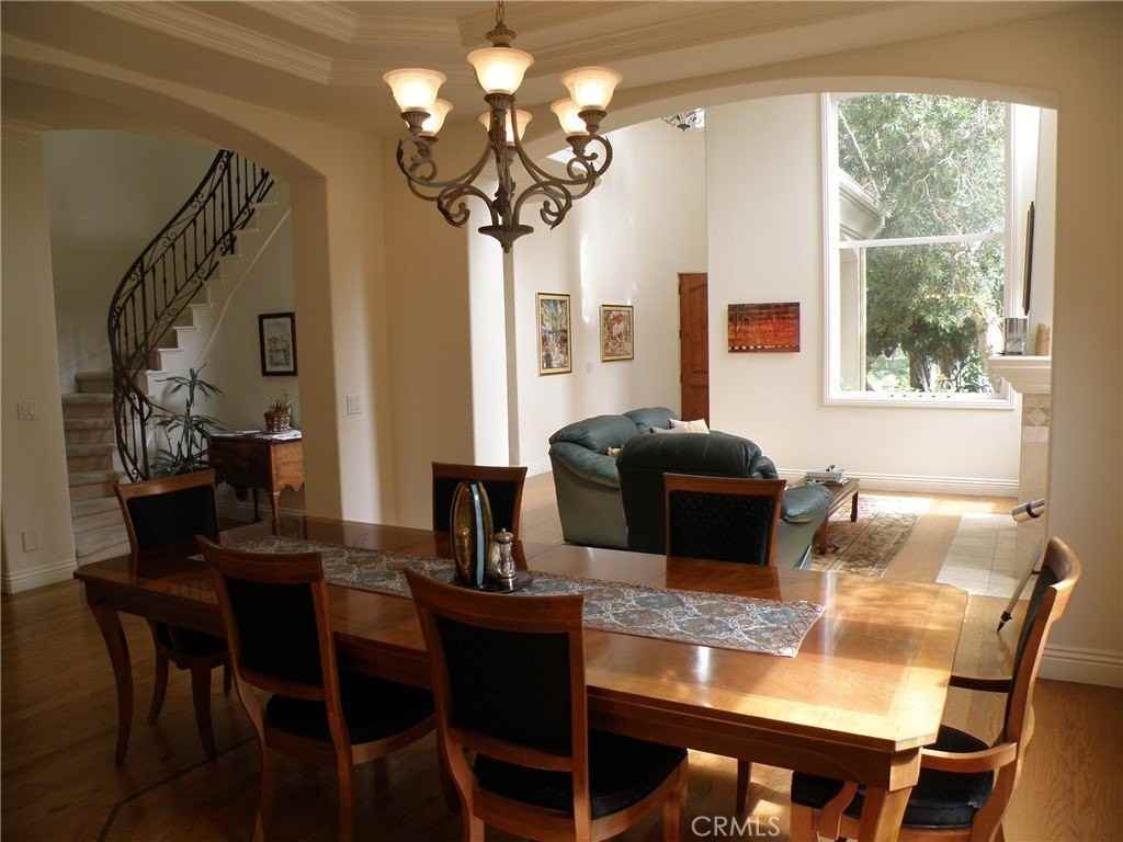 1201 2nd St - Photo 7 of 23