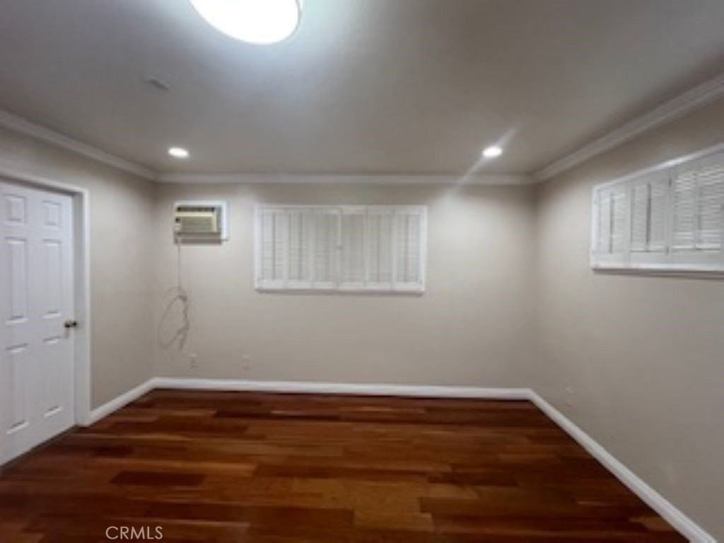 867 N 16th St - Photo 7 of 28