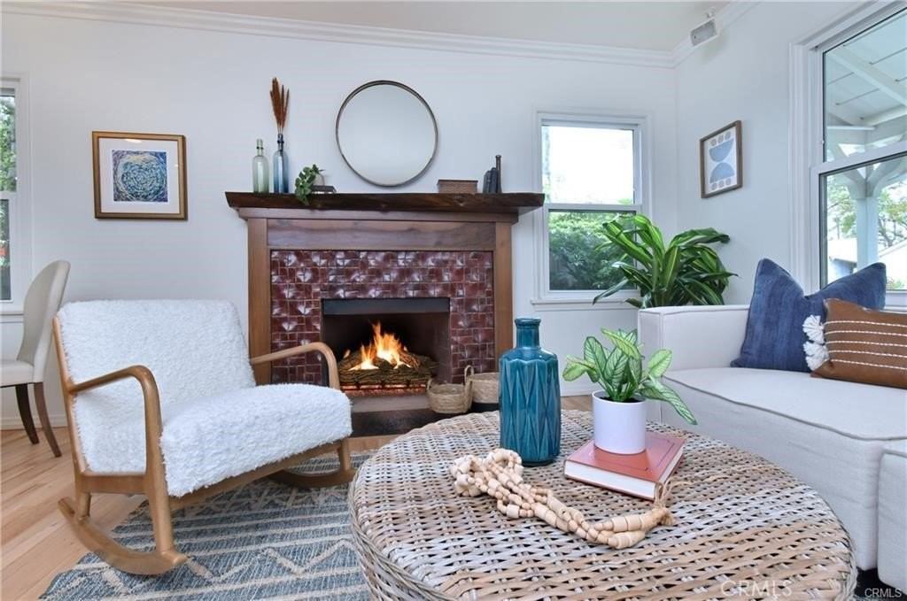 14018 Hesby St - Photo 5 of 20