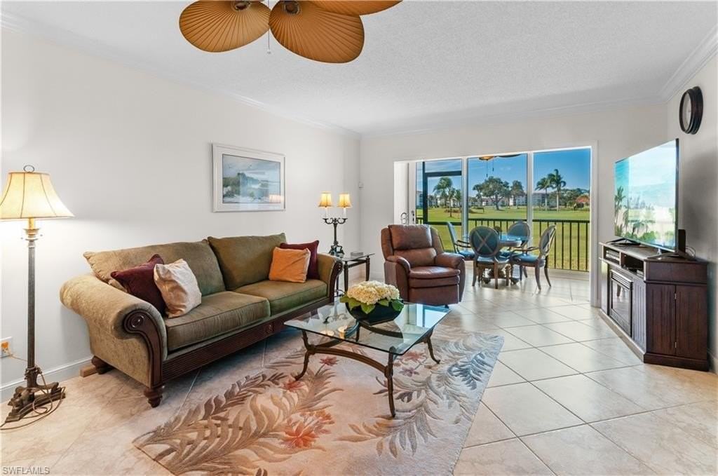 29 High Point Cir E Apt 103 #103 - Photo 6 of 43