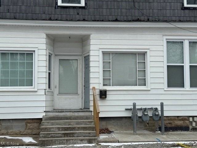 397 Pearl St Unit 1/2 #1-2 - Photo 2 of 12