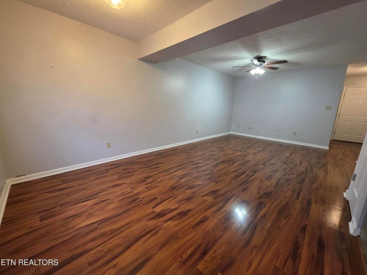 6505 Doe Creek Way - Photo 5 of 22