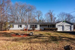 featured image of 240 Amesbury Rd