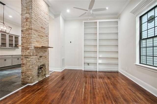 146 N Telemachus St - Photo 5 of 13