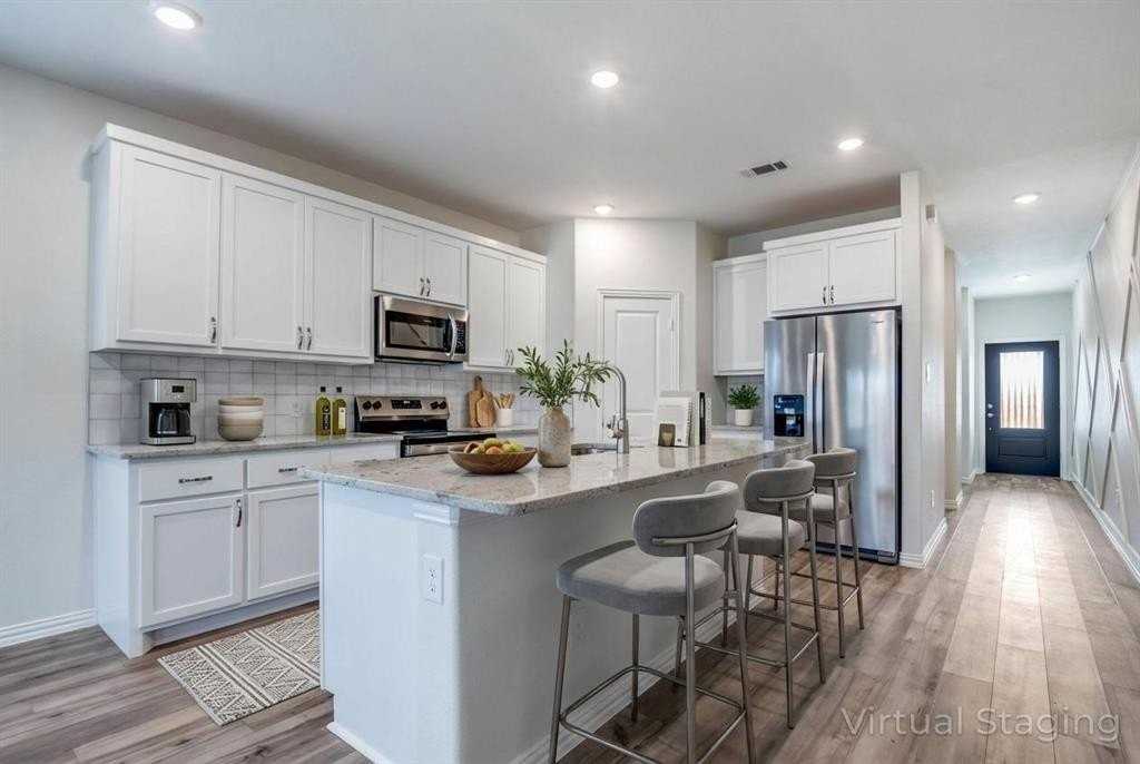 309 Mohan Dr - Photo 4 of 20