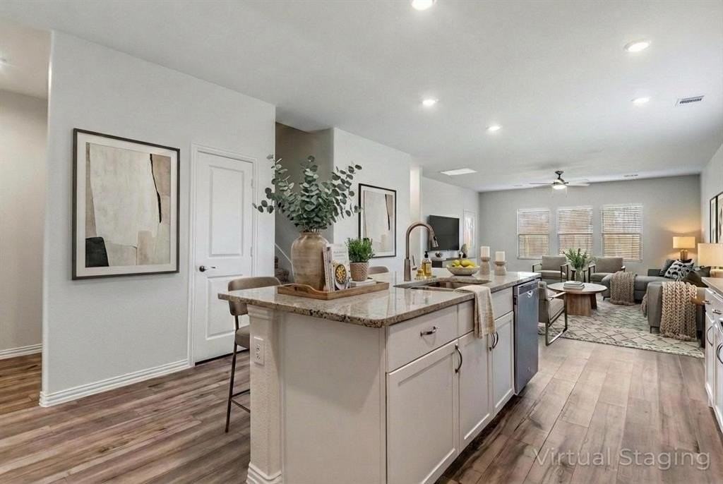 309 Mohan Dr - Photo 6 of 20