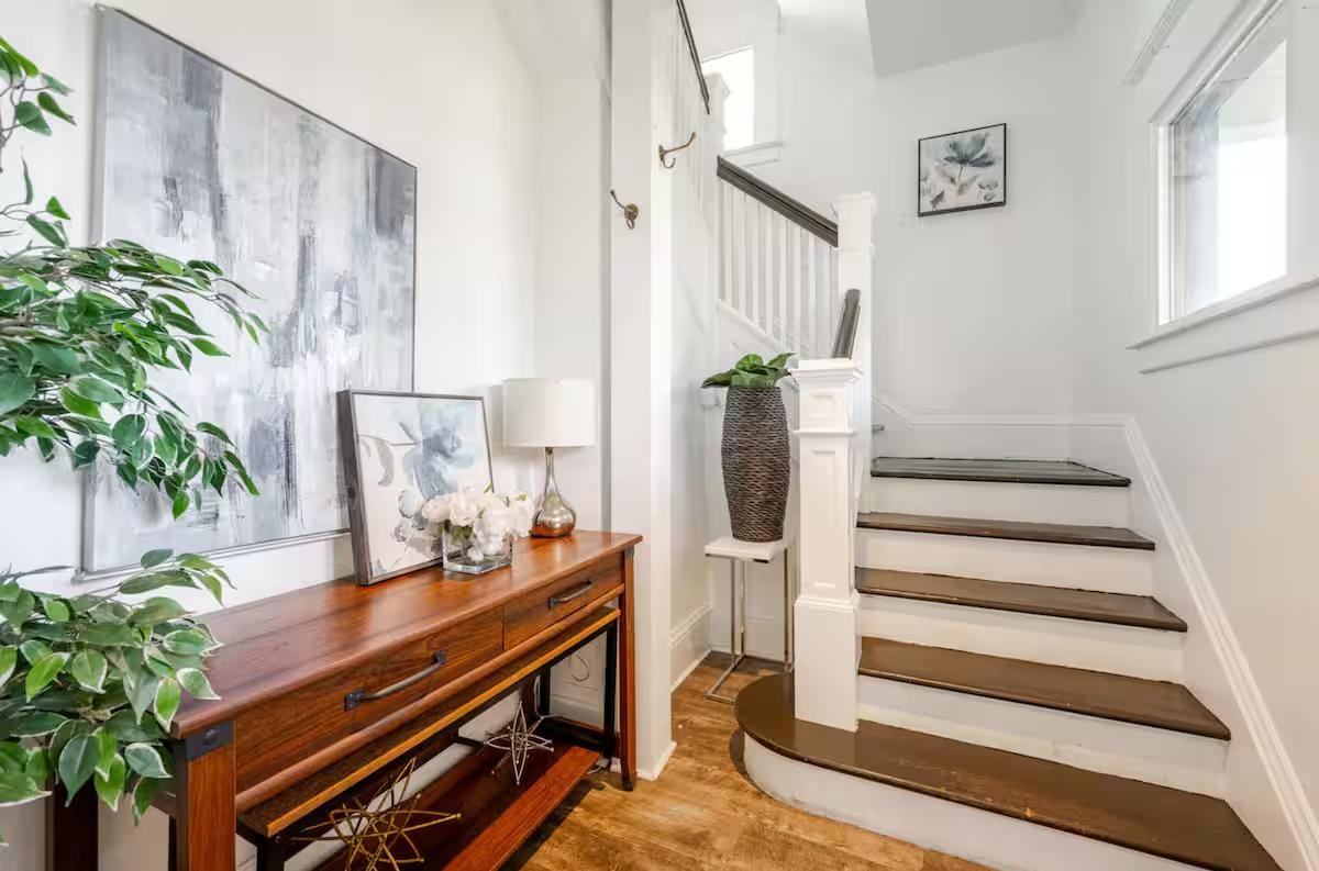 S Sprague Ave - Photo 2 of 23