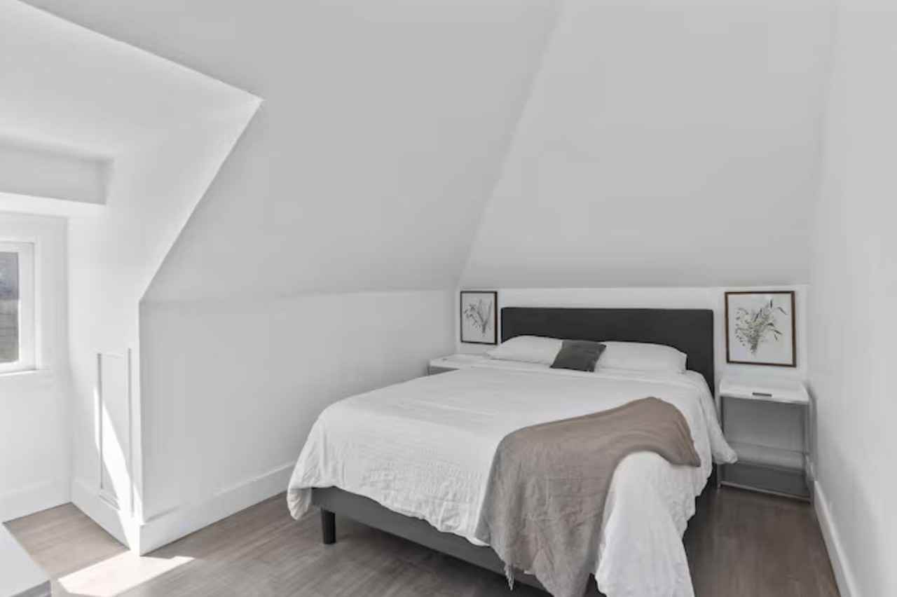 S Sprague Ave - Photo 7 of 23