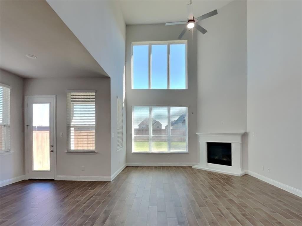 1032 Joseph Ct - Photo 4 of 33