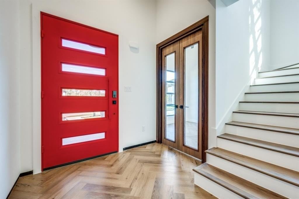 3079 Tall Oaks Ct - Photo 4 of 25