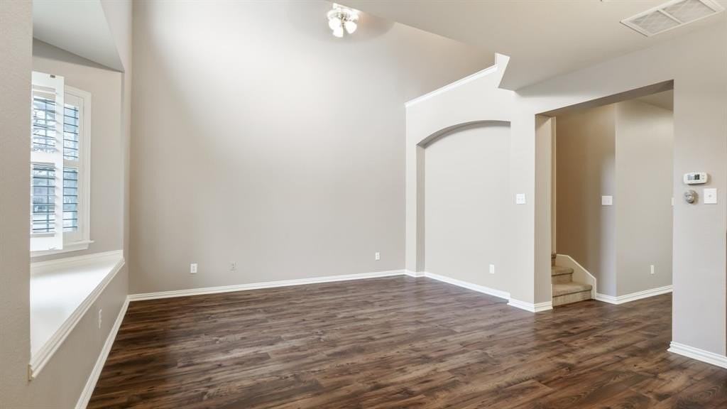 3213 Carlisle St - Photo 6 of 26