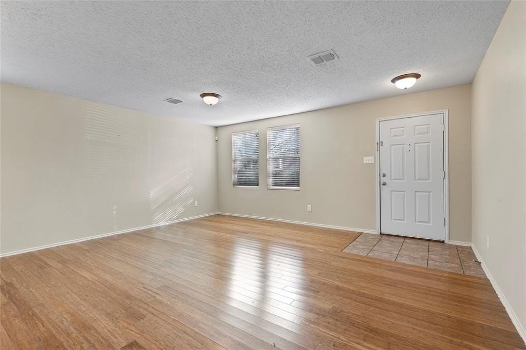 5404 Pandale Valley Dr - Photo 3 of 19