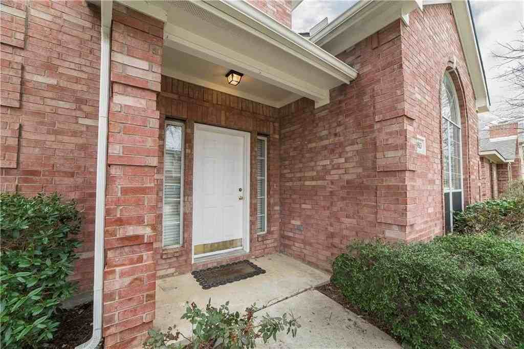 3813 Braxton Ln - Photo 2 of 20