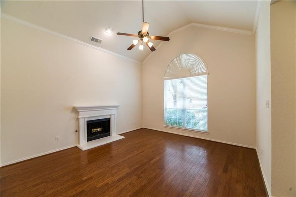 3813 Braxton Ln - Photo 3 of 20