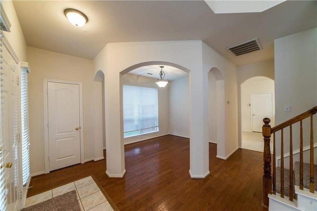 3813 Braxton Ln - Photo 6 of 20