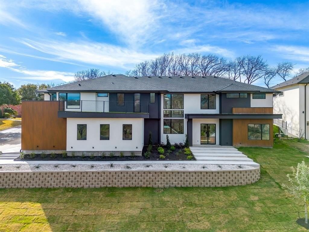 6301 Tiffany Oaks Ln - Photo 2 of 39