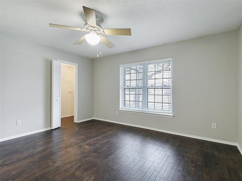 7022 Kingsbury Dr - Photo 7 of 28