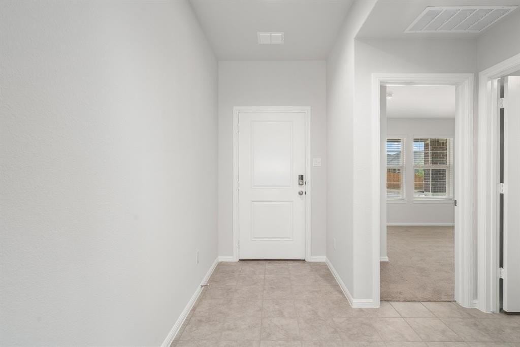 4104 Alberta Ln - Photo 3 of 17