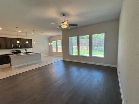 1433 Eagle Nest Dr - Photo 2 of 36