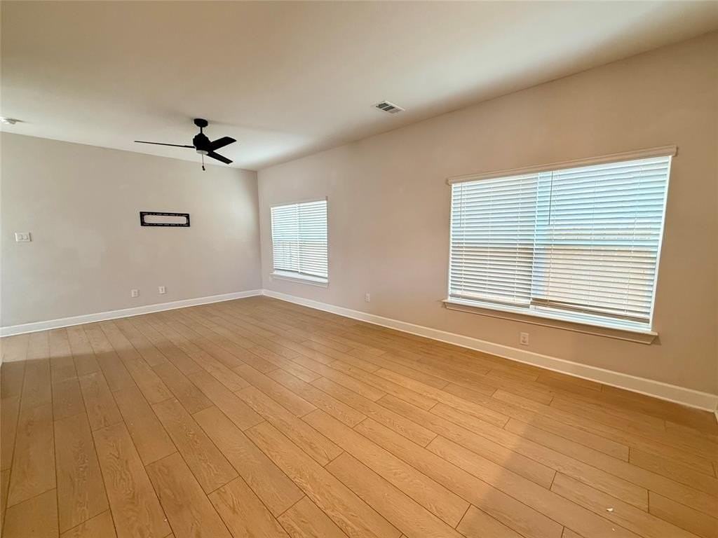 1104 Witherspoon Ln - Photo 6 of 21