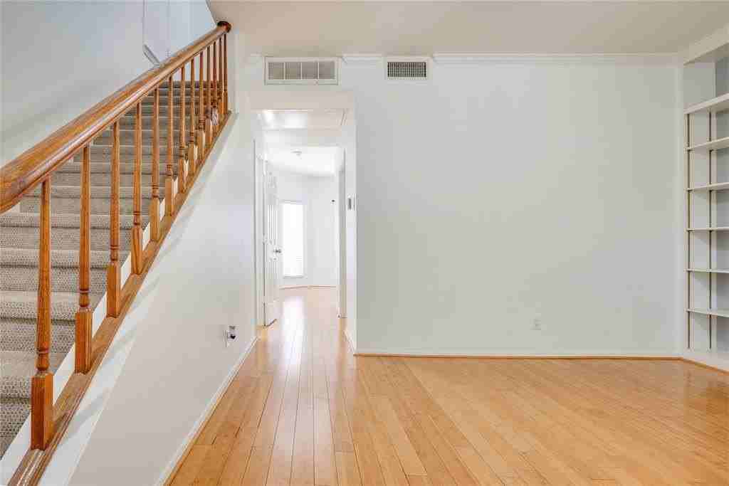 6303 Richmond Ave #207 - Photo 7 of 28