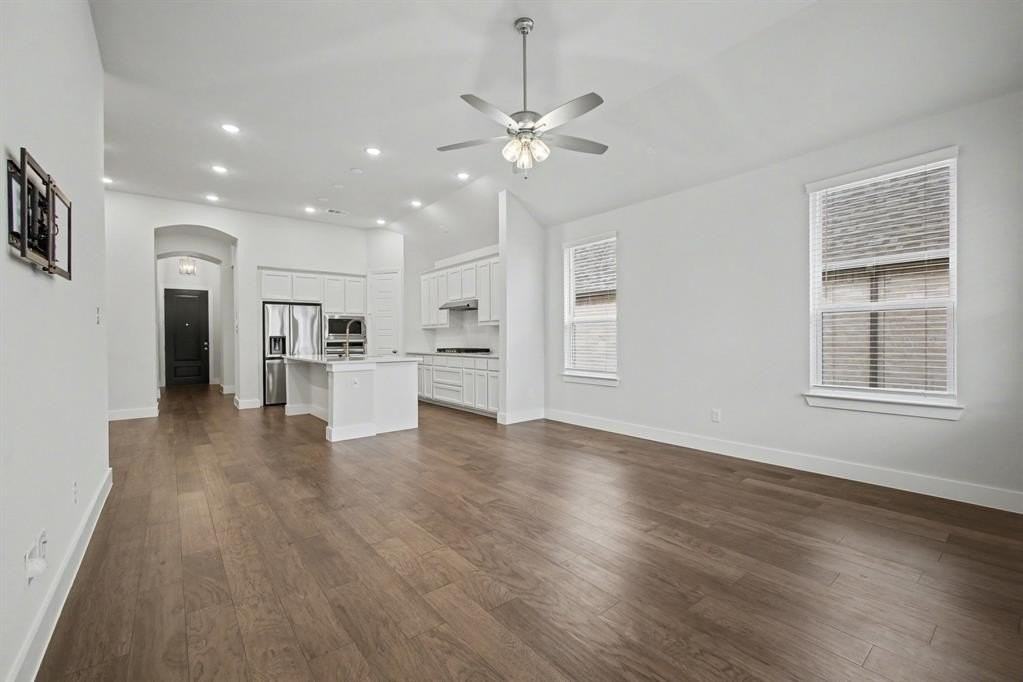 625 Brockwell Bnd - Photo 7 of 24