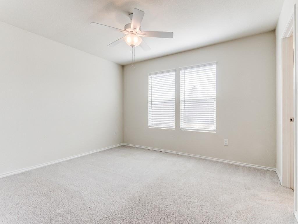 1944 Fox Glove St - Photo 5 of 12