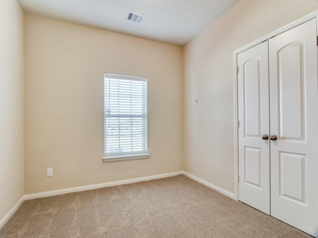 1717 Conley Ln - Photo 6 of 11