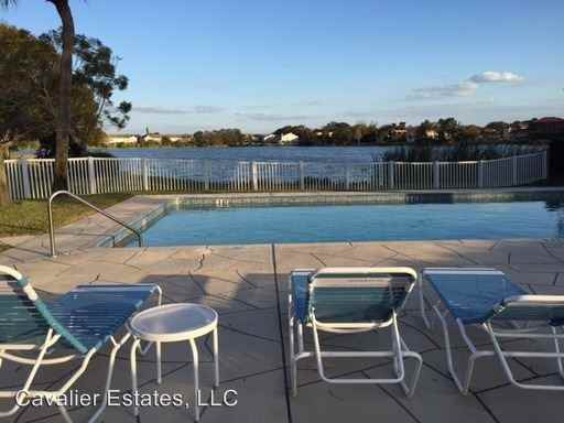 6917 Lakeview Ct - Photo 2 of 10