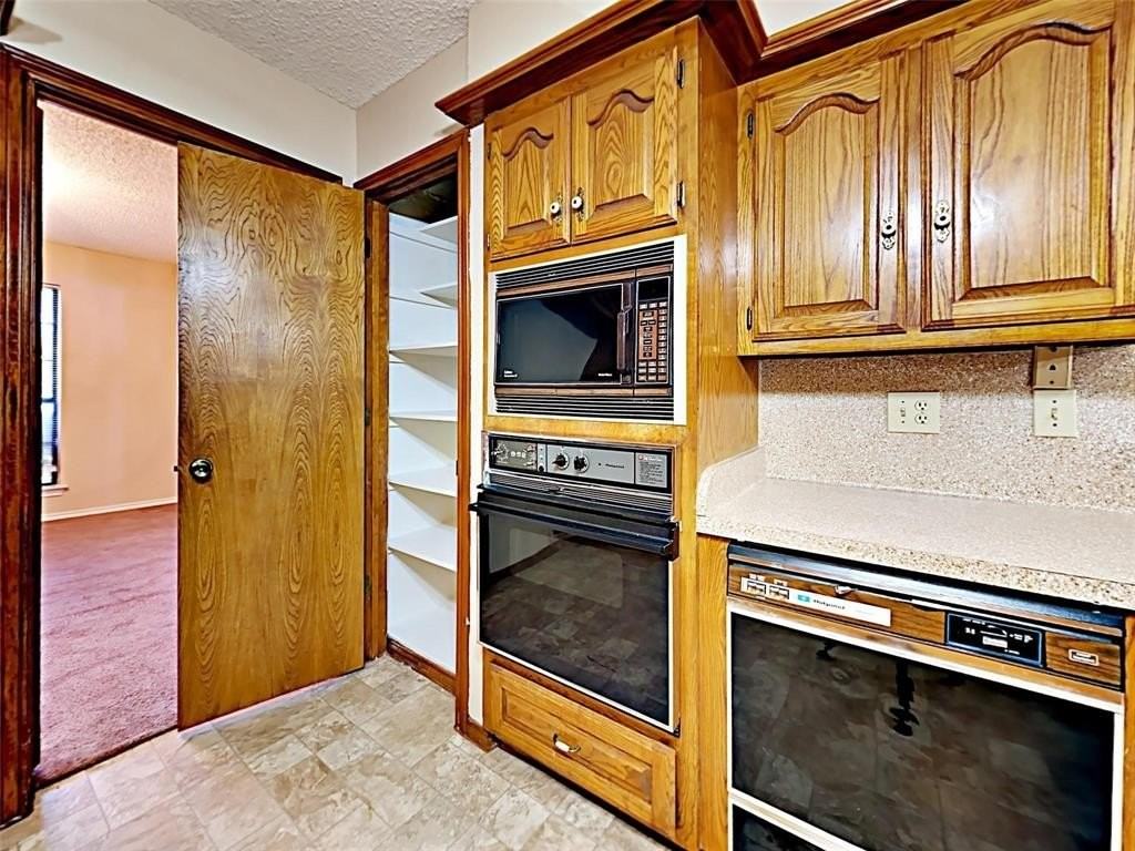 4726 Berridge Ln - Photo 4 of 12