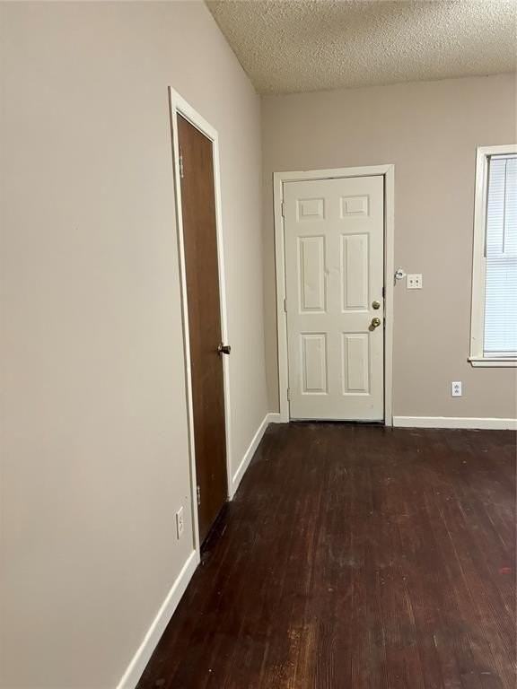 2726 Simmons St - Photo 6 of 21