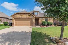 627 Redwood Dr - Photo 1 of 1