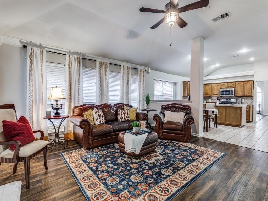 4908 Woodmeadow Dr - Photo 5 of 13