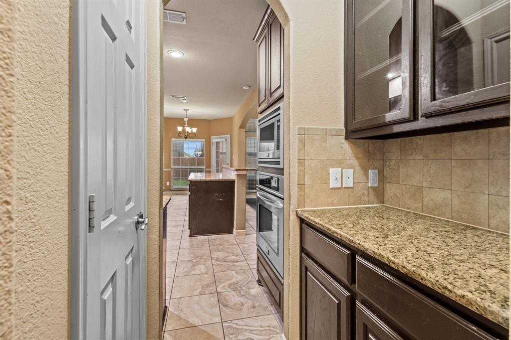 1420 Creosote Dr - Photo 5 of 28