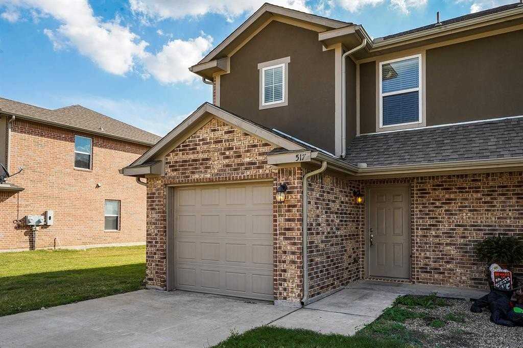 517 Harris St #517 - Photo 4 of 25