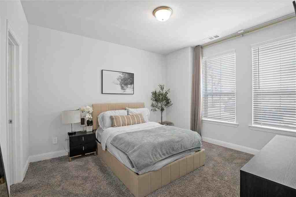 2264 Palomino St - Photo 5 of 27