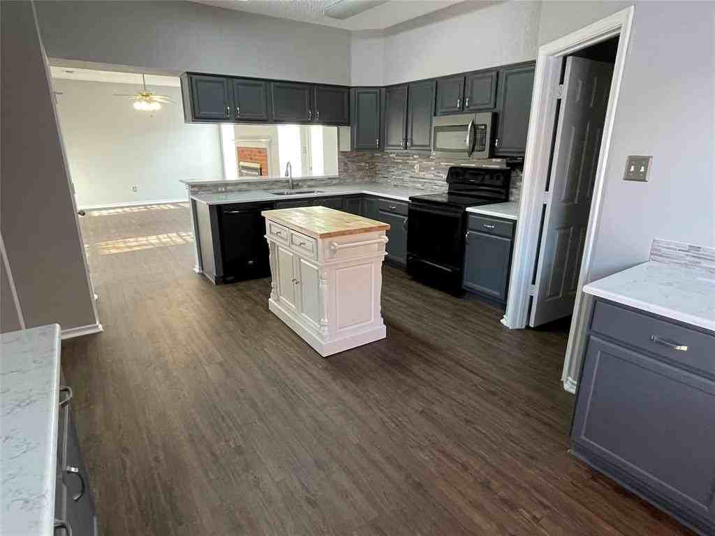 728 Fawn Valley Dr - Photo 7 of 17