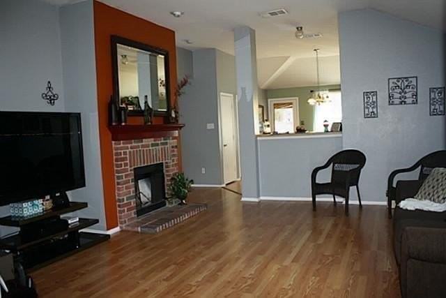 3129 Kennedy Dr - Photo 2 of 6