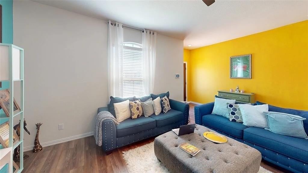 4950 Parrington Dr - Photo 5 of 22