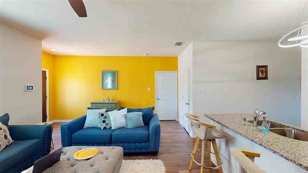 4950 Parrington Dr - Photo 6 of 22