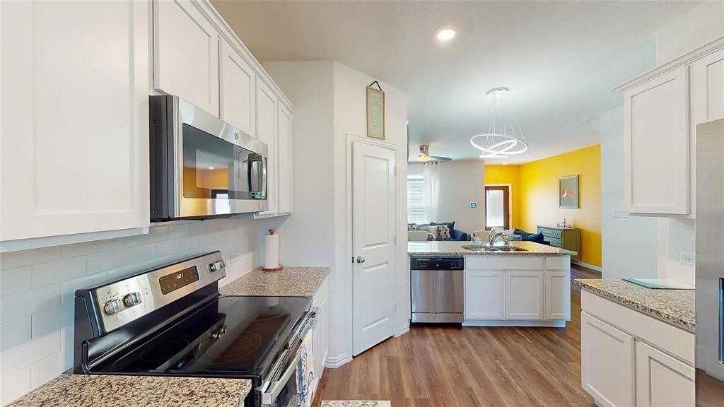 4950 Parrington Dr - Photo 7 of 22