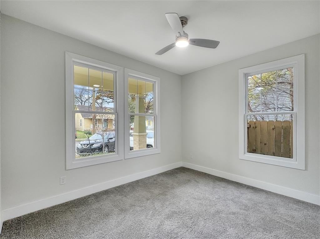 3518 Meadow St - Photo 5 of 24