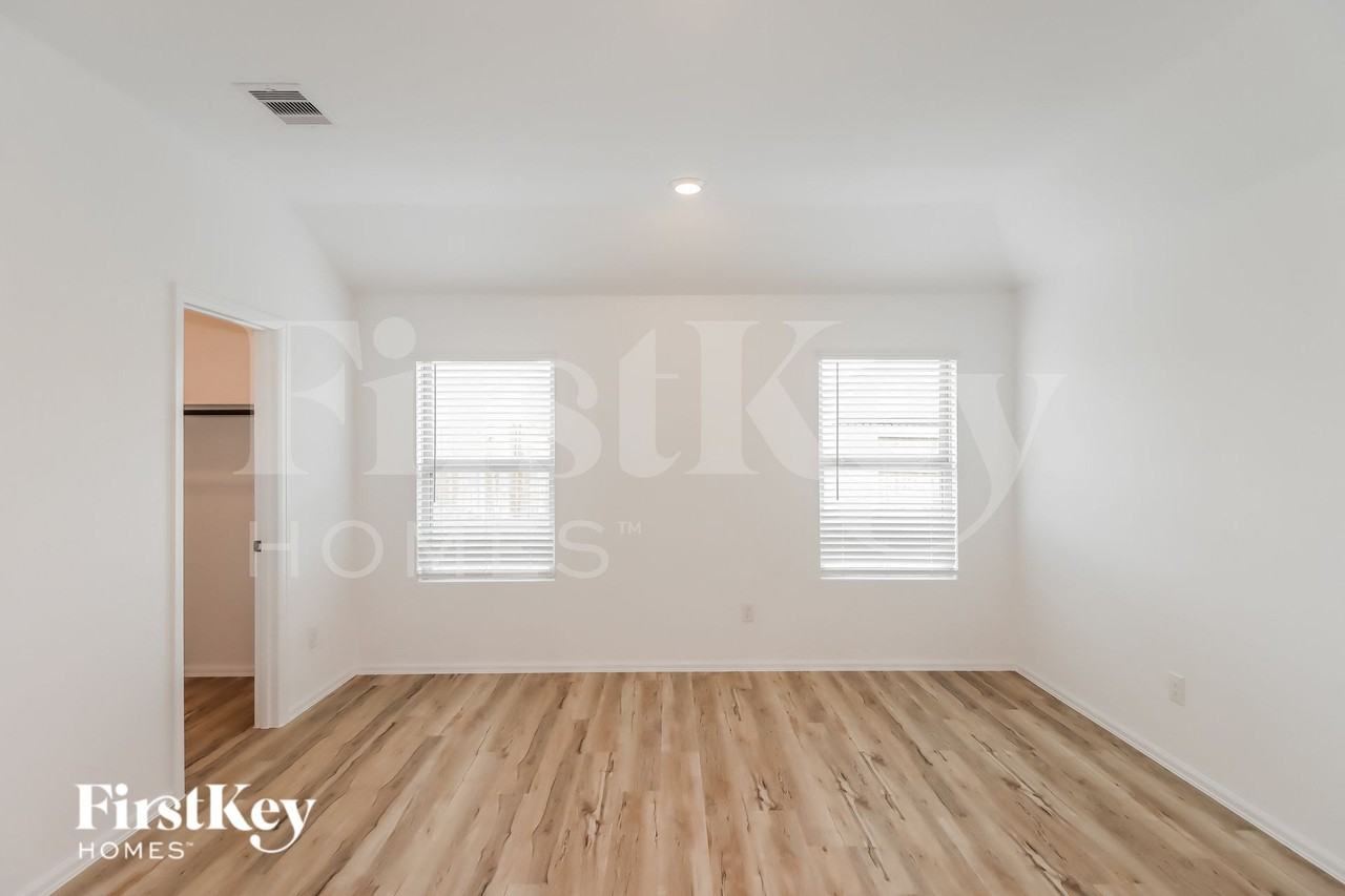 5223 Pine Pass Dr - Photo 7 of 15